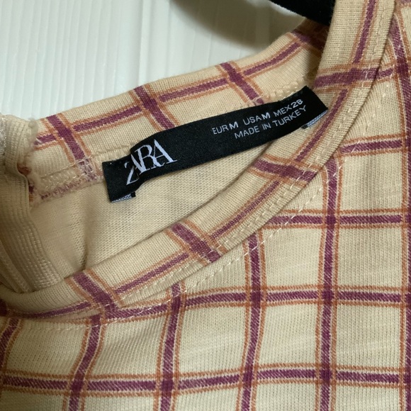 Zara T-Shirt Romper - Picture 4 of 4